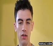 Masaje y polvo con una gordita salida